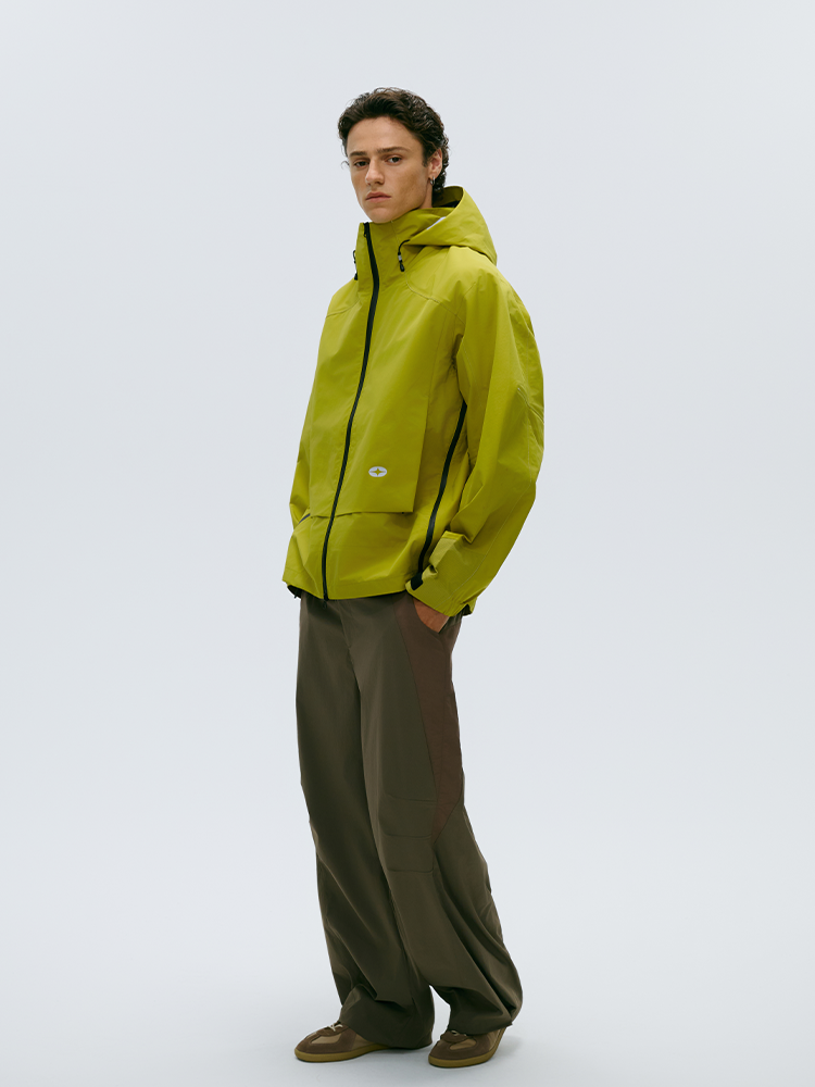 toray delfy 3L shield rain jacket